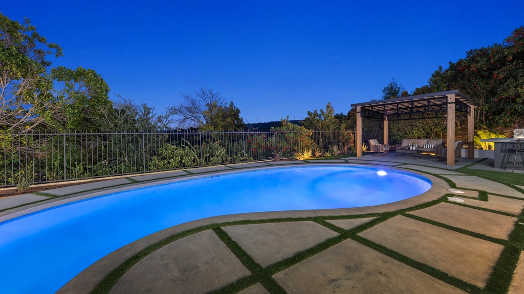 Stunning Hilltop Pool Home Rental
