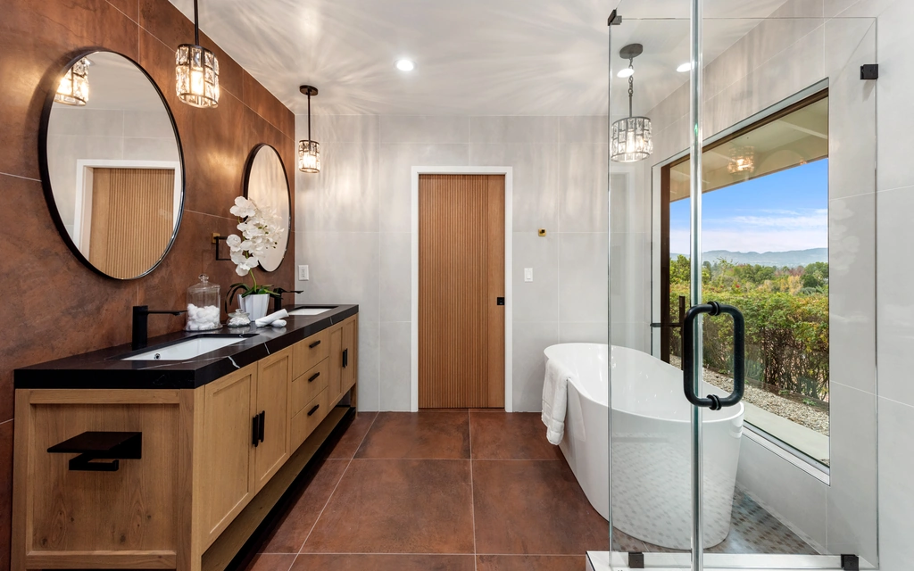 Stunning Hilltop Pool Home Rental