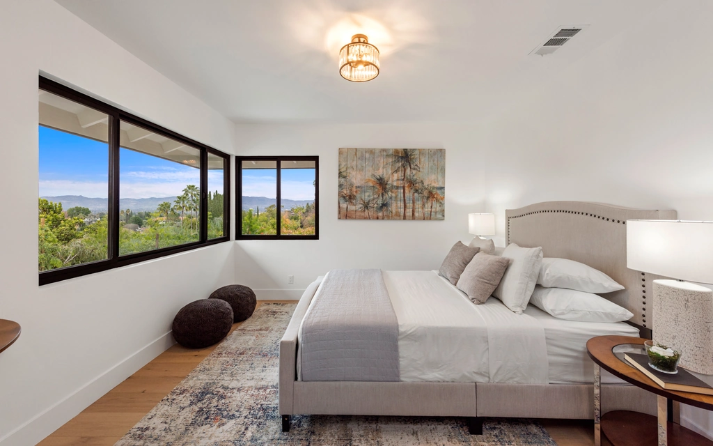 Stunning Hilltop Pool Home Rental
