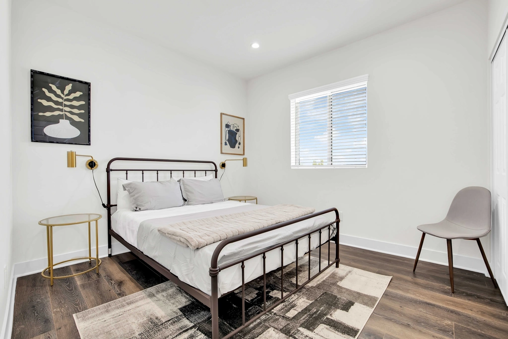 Downtown airbnb