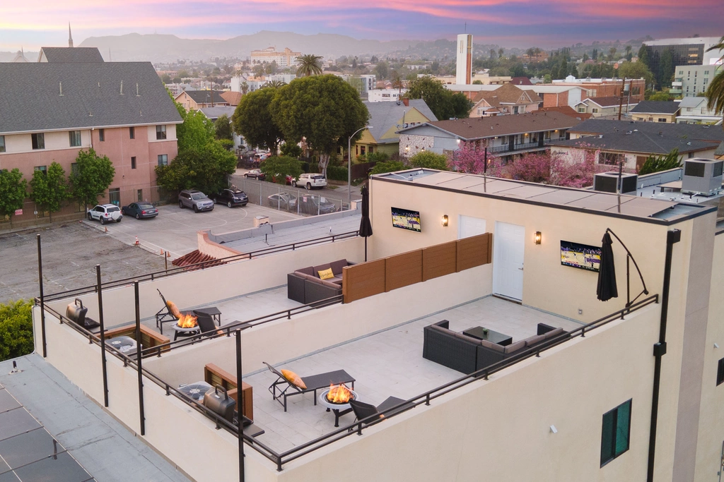 Downtown airbnb