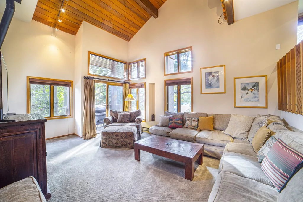 Plush Mammoth Condo w Balcony Views